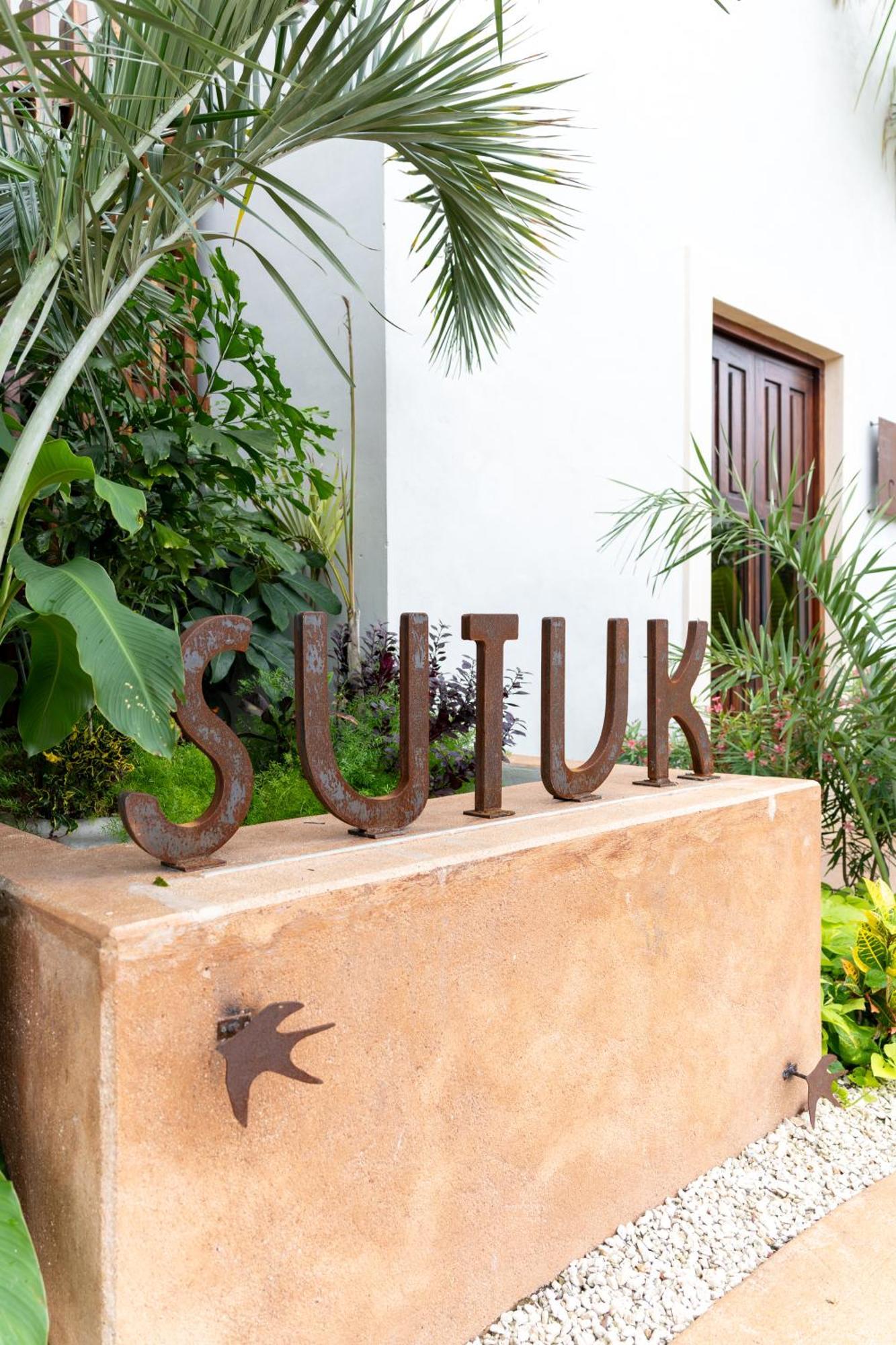 Hotel Sutuk Valladolid  Eksteriør billede